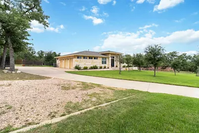 129 Powder Horn Road, Bastrop, TX 78602 - Photo 3