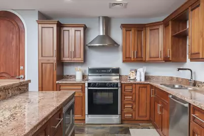 1812 West Avenue #207, Austin, TX 78701 - Photo 7