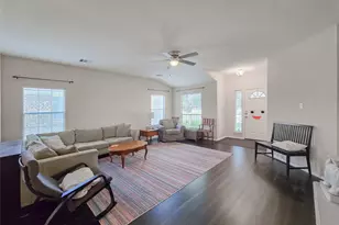 11704 Fletcher Hall Ln, Austin, TX 78717 - Photo 11
