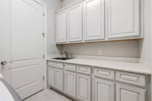 204 Delfino Cir, Lakeway, TX 78734 - Photo 23