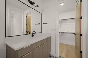 910 Nalide St, Austin, TX 78745 - Photo 31