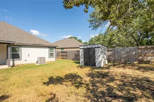 150 Angel Oak Wy, San Marcos, TX 78666 - Photo 5