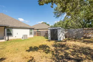 150 Angel Oak Wy, San Marcos, TX 78666 - Photo 5