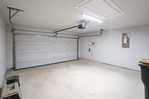 150 Angel Oak Wy, San Marcos, TX 78666 - Photo 9