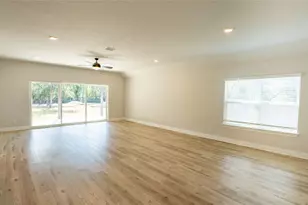 150 Angel Oak Wy, San Marcos, TX 78666 - Photo 33