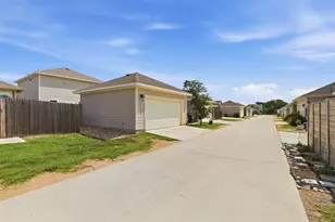 2129 Pecan Island Dr, Leander, TX 78641 - Photo 19