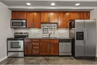 1305 E 6th Street #13, Austin, TX 78702 - Photo 11