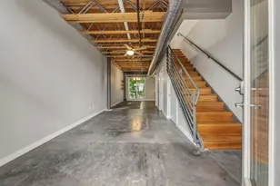 1305 E 6th St, Austin, TX 78702 - Photo 3