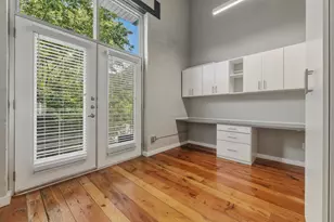 1305 E 6th St, Austin, TX 78702 - Photo 19