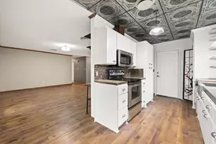 2204 Smith Ave, Taylor, TX 76574 - Photo 15