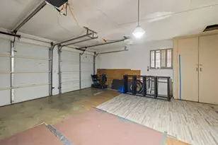 2204 Smith Ave, Taylor, TX 76574 - Photo 35