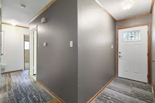 2204 Smith Ave, Taylor, TX 76574 - Photo 5