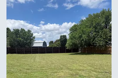 211 Brent Boulevard, Kyle, TX 78640 - Photo 5