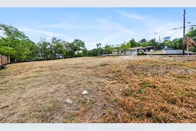 6300 Forest Hills Drive, Austin, TX 78746 - Photo 11