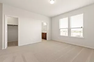 500 Martha Dr, Buda, TX 78610 - Photo 5