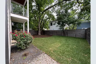 2811 Garwood St, Austin, TX 78702 - Photo 39