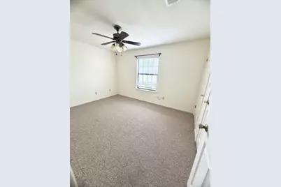 728 W San Antonio Street #108 A, Lockhart, TX 78644 - Photo 9