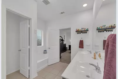 218 Oldbridge Drive, Hutto, TX 78634 - Photo 27