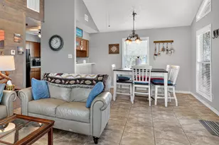 1941 Bayview Dr, Palacios, TX 77465 - Photo 9