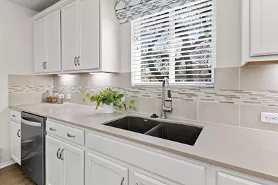 610 Chambers Creek Court, Georgetown, TX 78633 - Photo 15