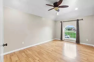 323 Woodbrook Tr, Buda, TX 78610 - Photo 17