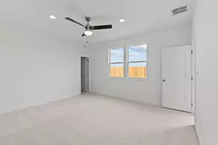 260 Elk Ave, San Marcos, TX 78666 - Photo 9