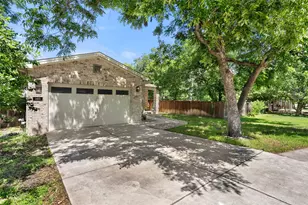 1410 Hart St, Georgetown, TX 78626 - Photo 3