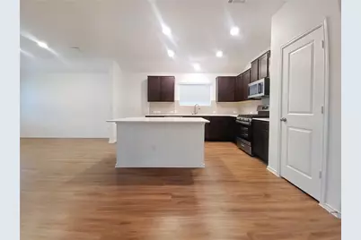 322 Arnage Drive, Hutto, TX 78634 - Photo 5