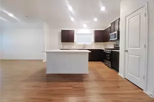 322 Arnage Dr, Hutto, TX 78634 - Photo 5