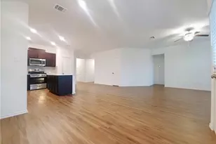 322 Arnage Dr, Hutto, TX 78634 - Photo 3