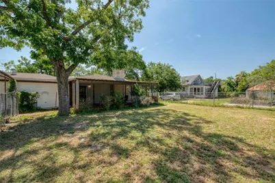 511 Sloan Street, Taylor, TX 76574 - Photo 21