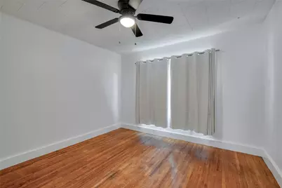 511 Sloan Street, Taylor, TX 76574 - Photo 13