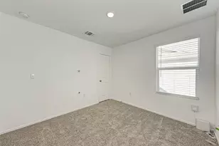 12112 Scarlet Sleeve Wy, Del Valle, TX 78617 - Photo 19