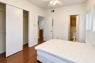 2801 Rio Grande St, Austin, TX 78705 - Photo 13