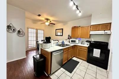 2801 Rio Grande Street #203, Austin, TX 78705 - Photo 3