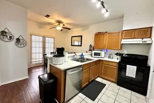 2801 Rio Grande St, Austin, TX 78705 - Photo 3