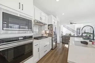 200 Bay Breeze Dr, Kyle, TX 78640 - Photo 7