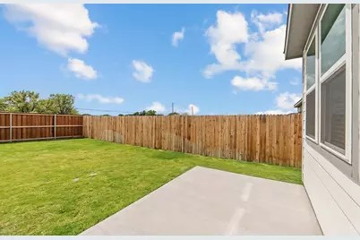 329 Sullivan Way, Elgin, TX 78621 - Photo 21