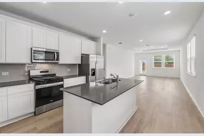 329 Sullivan Way, Elgin, TX 78621 - Photo 5