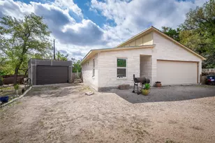 2705 Cory Ln, Spicewood, TX 78669 - Photo 23