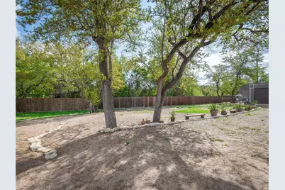 2705 Cory Lane, Spicewood, TX 78669 - Photo 27