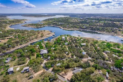 2705 Cory Lane, Spicewood, TX 78669 - Photo 31