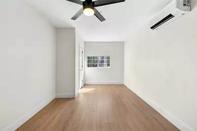 1708 E 17th Street #B, Austin, TX 78702 - Photo 17
