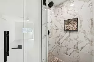 1708 E 17th St, Austin, TX 78702 - Photo 19