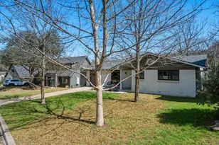 2415 Little John Ln, Austin, TX 78704 - Photo 37