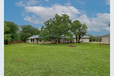 986 Shiloh Road, Bastrop, TX 78602 - Photo 13