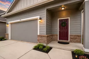 329 Flower Smith Ln, Jarrell, TX 76537 - Photo 1