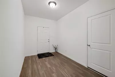 329 Flower Smith Lane #20B, Jarrell, TX 76537 - Photo 13