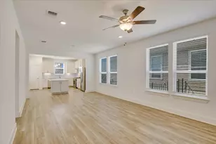 702 Kitty Hawk Rd, Georgetown, TX 78633 - Photo 5