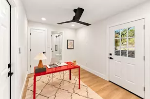5704 Parkwood Dr, Austin, TX 78735 - Photo 23